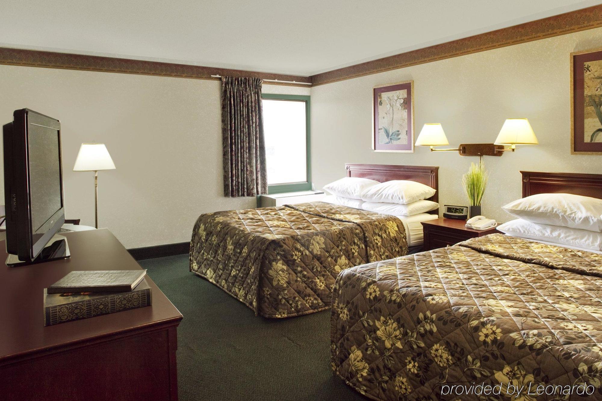 Canadas Best Value Inn Toronto Ruang foto