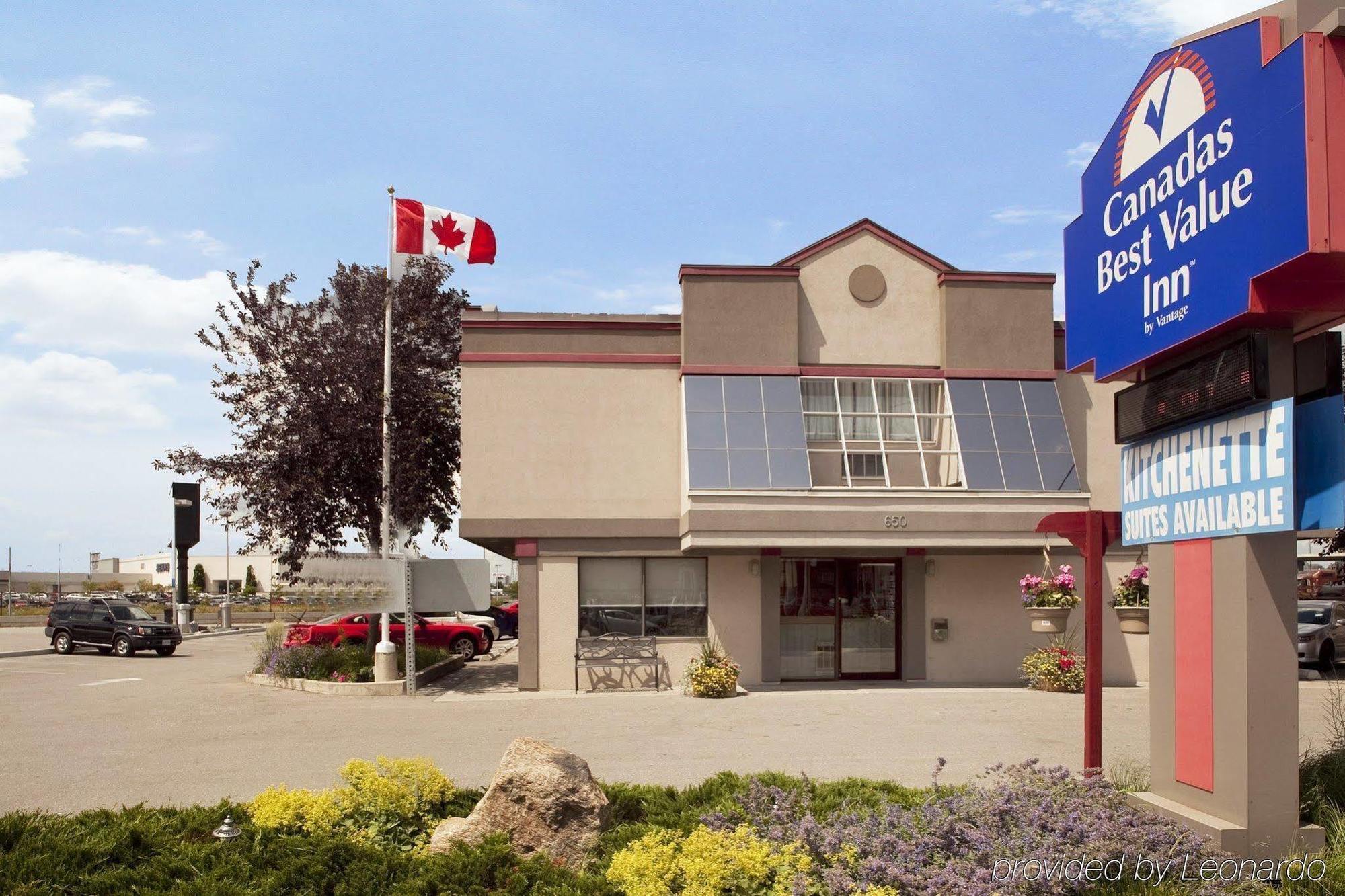 Canadas Best Value Inn Toronto Bagian luar foto